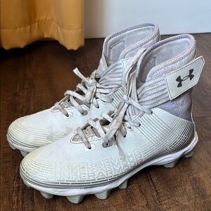 Under Armour Men's UA Highlight Franchise Football Cleats
